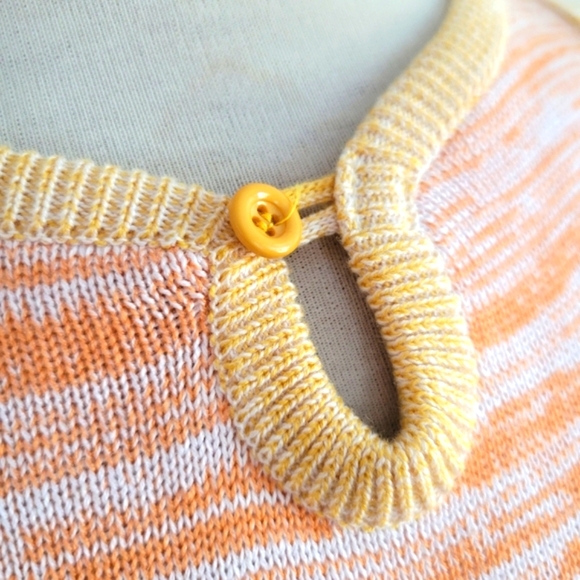 Rare Gucci Plus Tailored Knit Top • Best Fits Size Medium - Picture 4 of 6